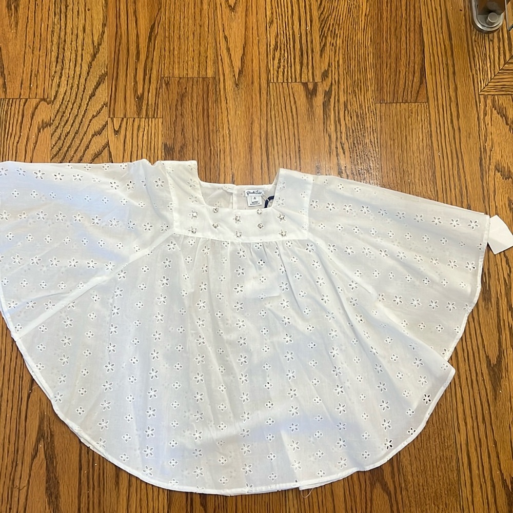 BNWT Girls Embroidered Cape Top